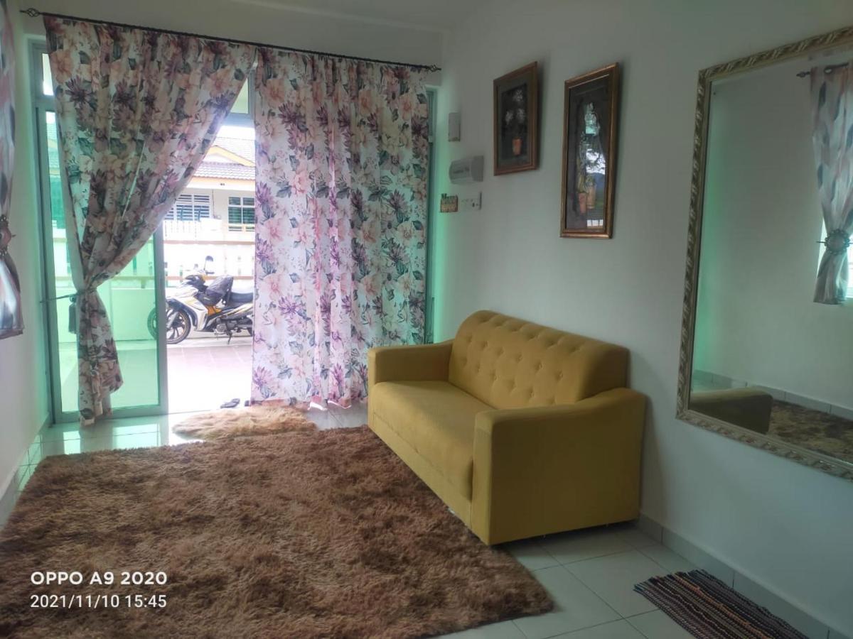 Homestay De'69 Джитра Екстериор снимка